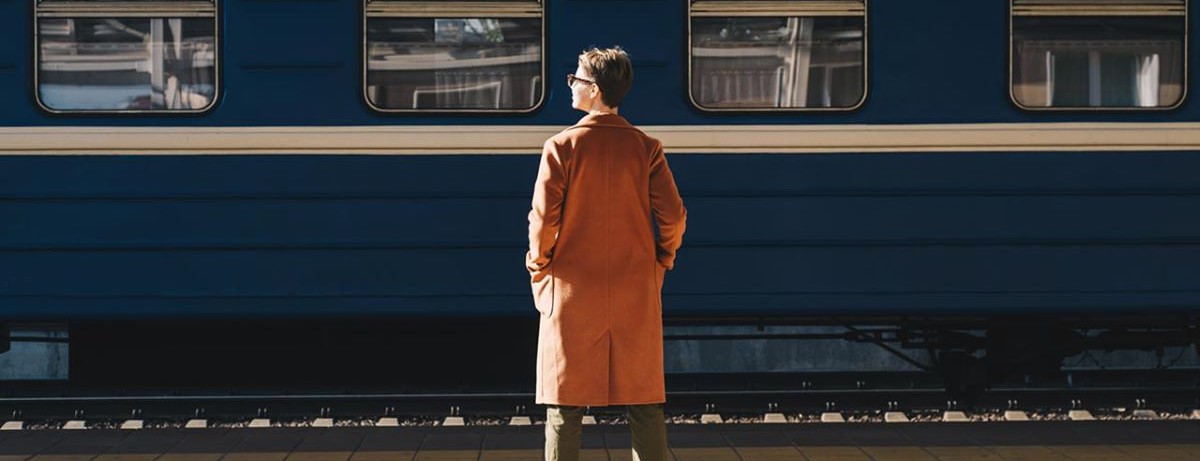 woman waiting for train